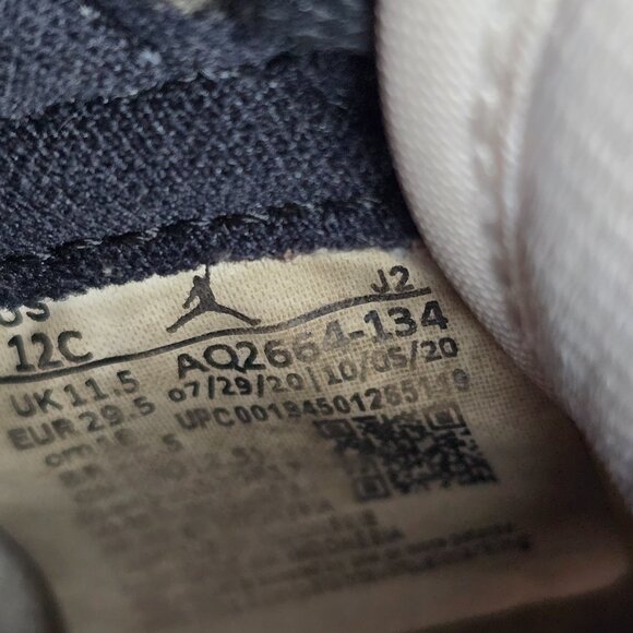 Nike Air Jordan 1 Retro High Shoes Kids 12C White Blue Black Sneaker University - Picture 12 of 12